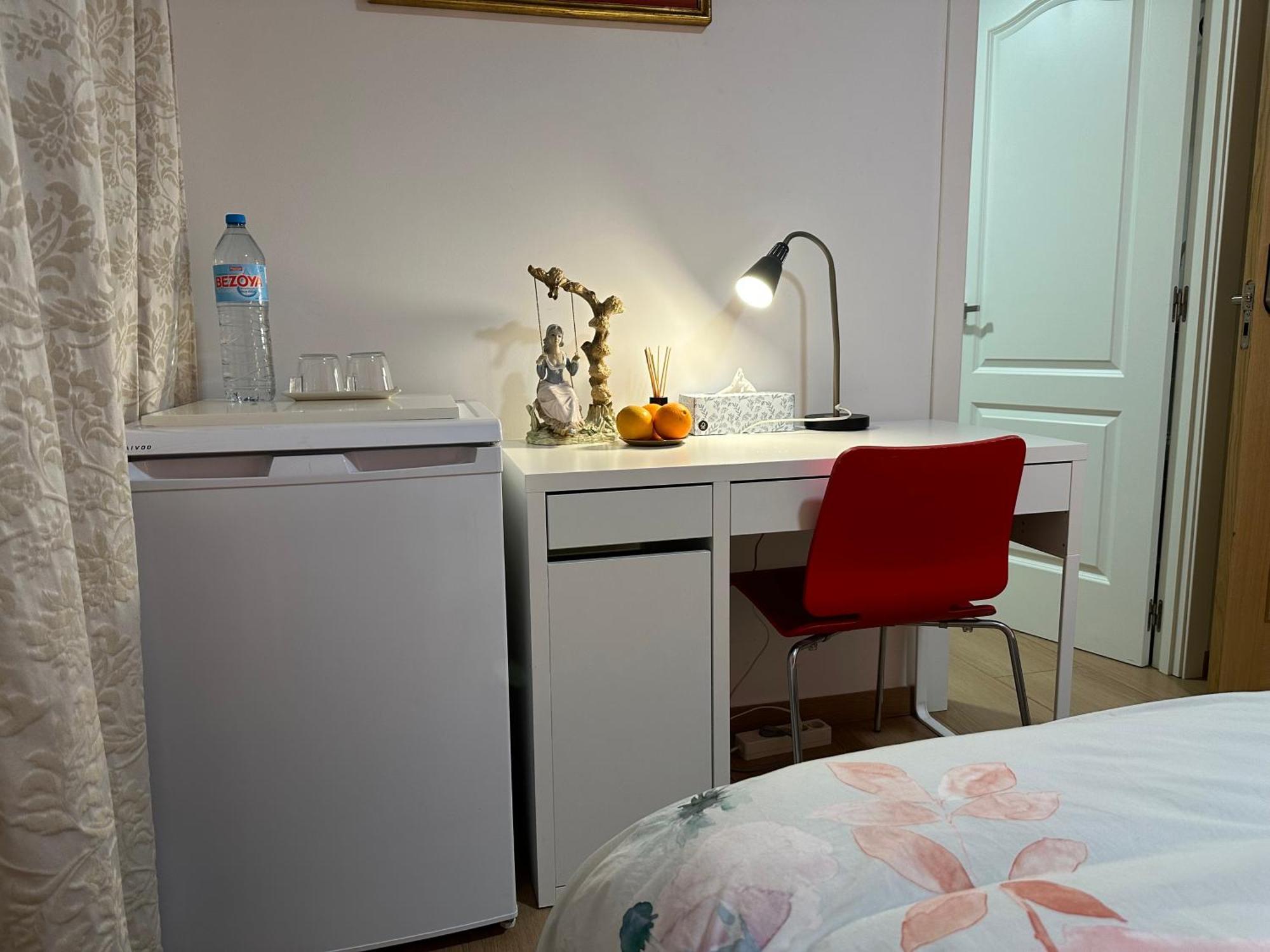 Mirador 2 Del Mercado Central - Habitacion Con Bano Privado En El Centro De La Ciudad Vella 瓦伦西亚 外观 照片