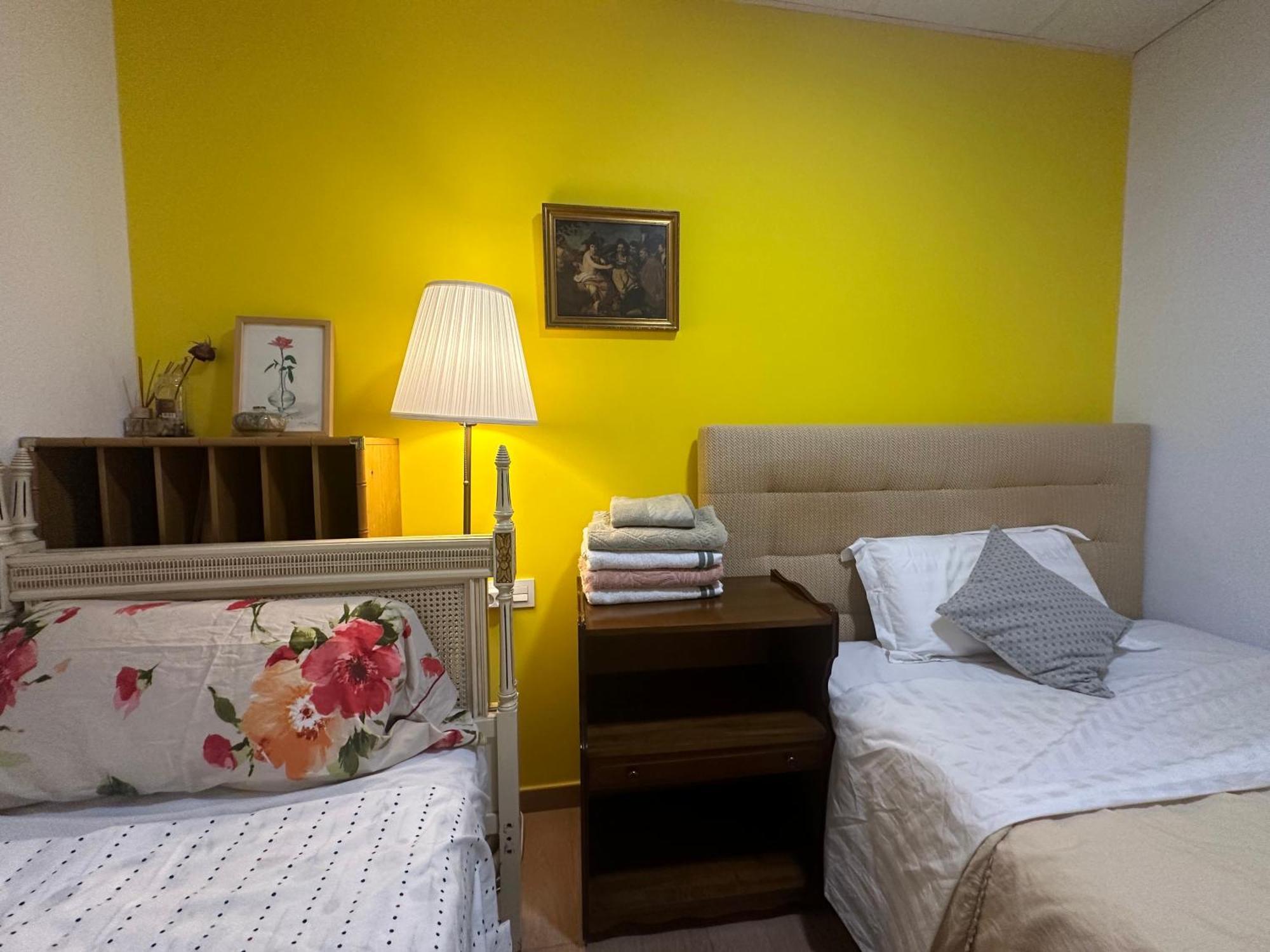 Mirador 2 Del Mercado Central - Habitacion Con Bano Privado En El Centro De La Ciudad Vella 瓦伦西亚 外观 照片