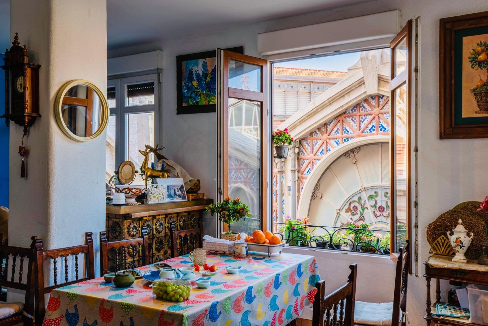 Mirador 2 Del Mercado Central - Habitacion Con Bano Privado En El Centro De La Ciudad Vella 瓦伦西亚 外观 照片